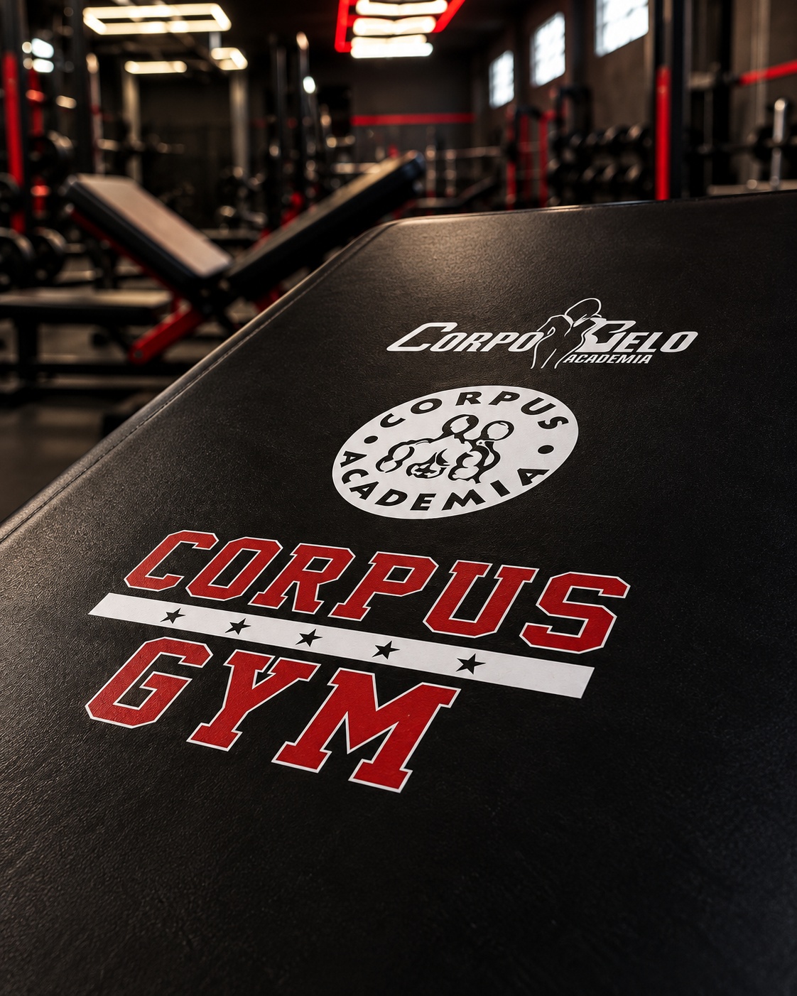 Equipamento de treino na área interna da Corpus Gym